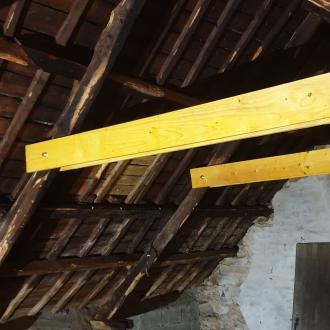 Traitement d'une charpente (faux entraits, pannes)