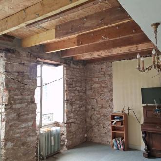 Chantier anti mérule réalisé à Douarnenez (29100) en juillet 2026